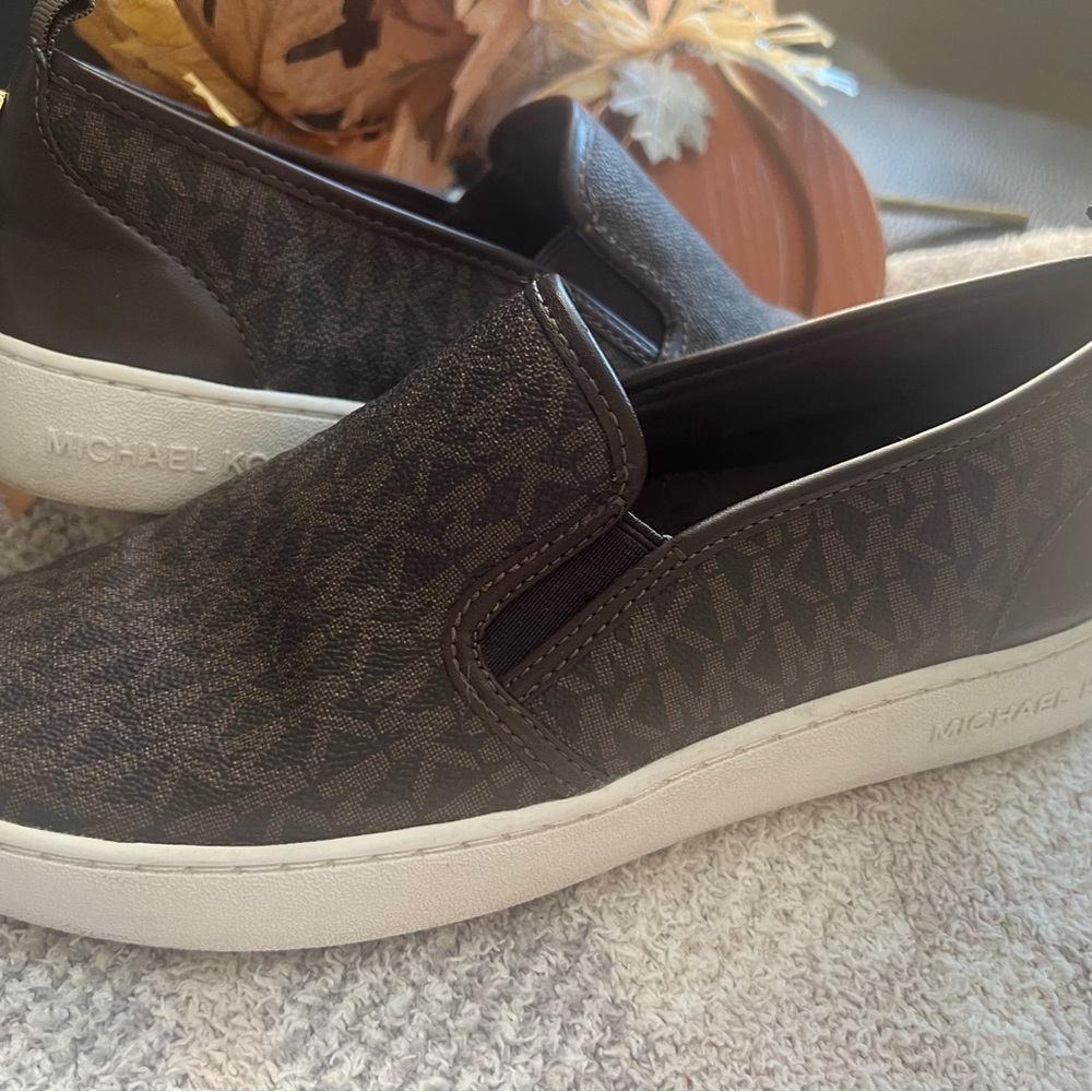 Michael Kors excellent condition slip on shoes size 8.5